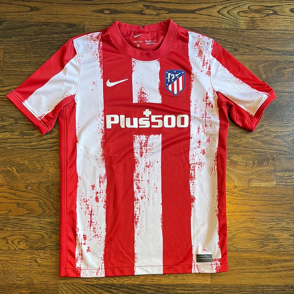 Nike Atlético Madrid Red Striped Jersey